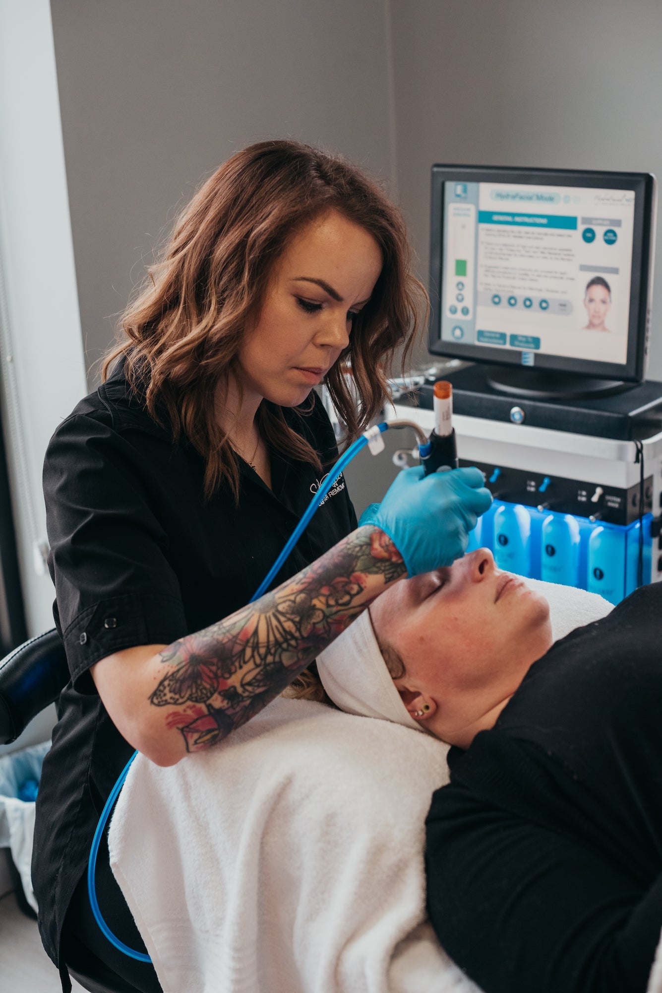 Signature HydraFacial